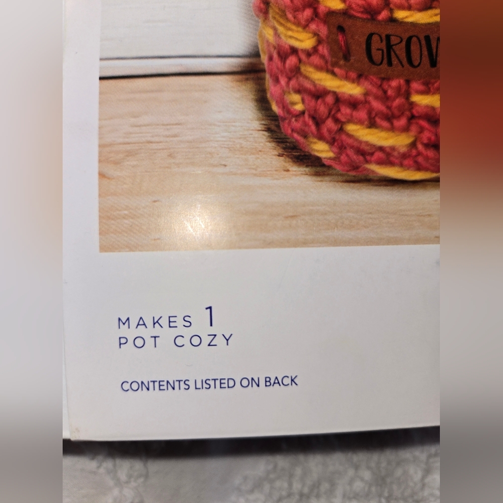NIP Hillfolk Dimensions By Design Pot Cozy Crochet Kit - Picture 3 of 8